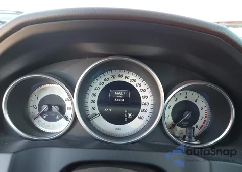 2016 Mercedes-Benz E 400 z USA, uszkodzony, nr VIN WDDKK6FF3GF317981